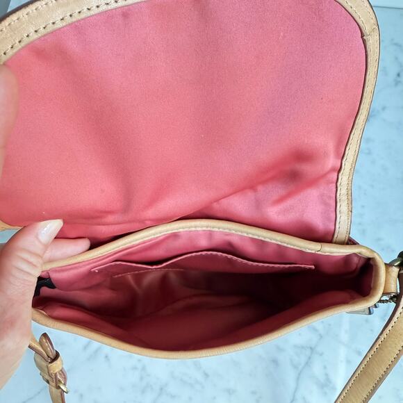 Coach Shoulder Bag Leather Saddle Tan Buckle Western Boho Crossbody - Picture 11 of 16